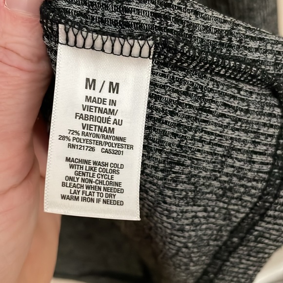 NWOT Cape Juby Cardigan. Medium - Picture 4 of 6